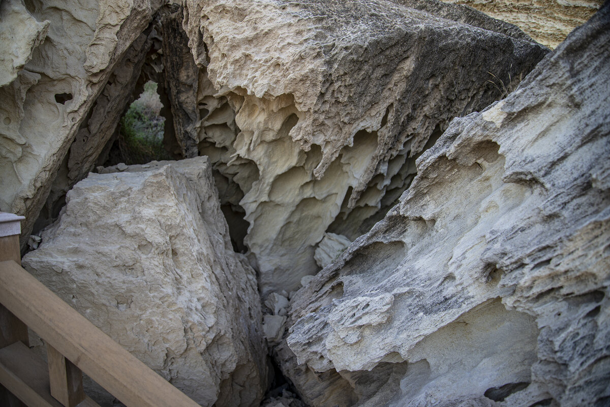 Валуны - Анатолий Чикчирный