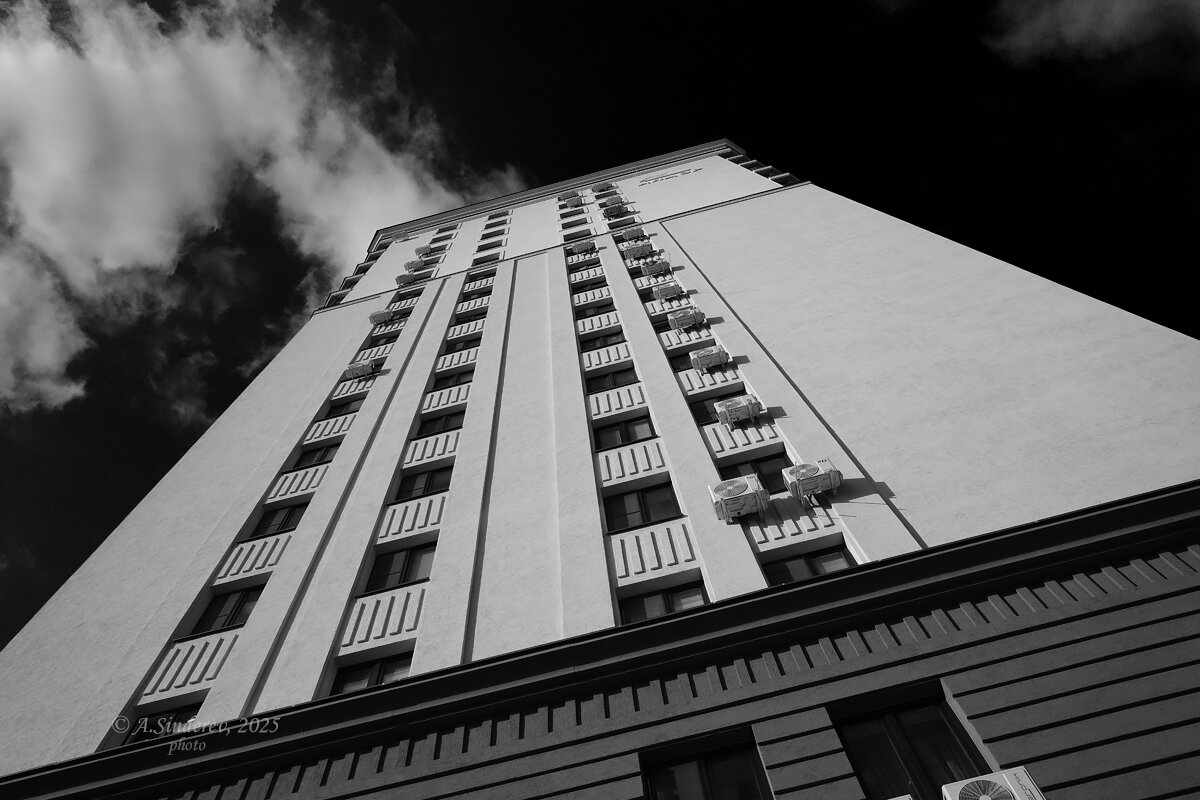 Торец дома - Александр Синдерёв