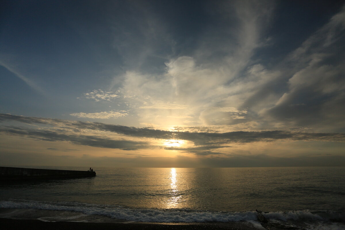 Перед ненастьем - Валерий Перед ненастьем - Валерий