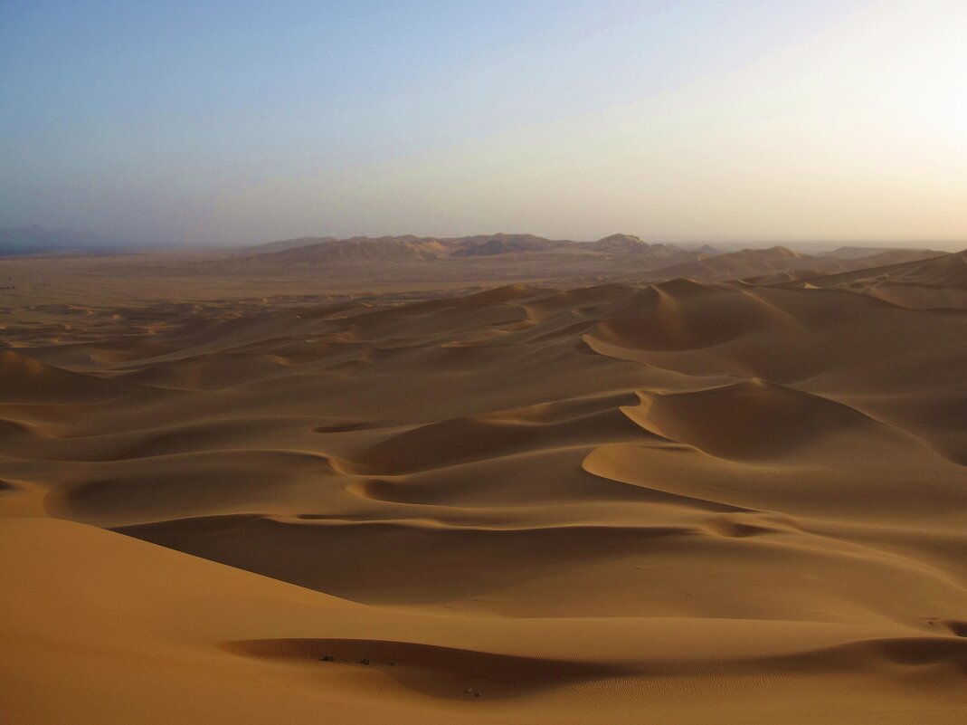 Вечер в пустыне Сахара, Ливия. - unix (Илья Утропов)