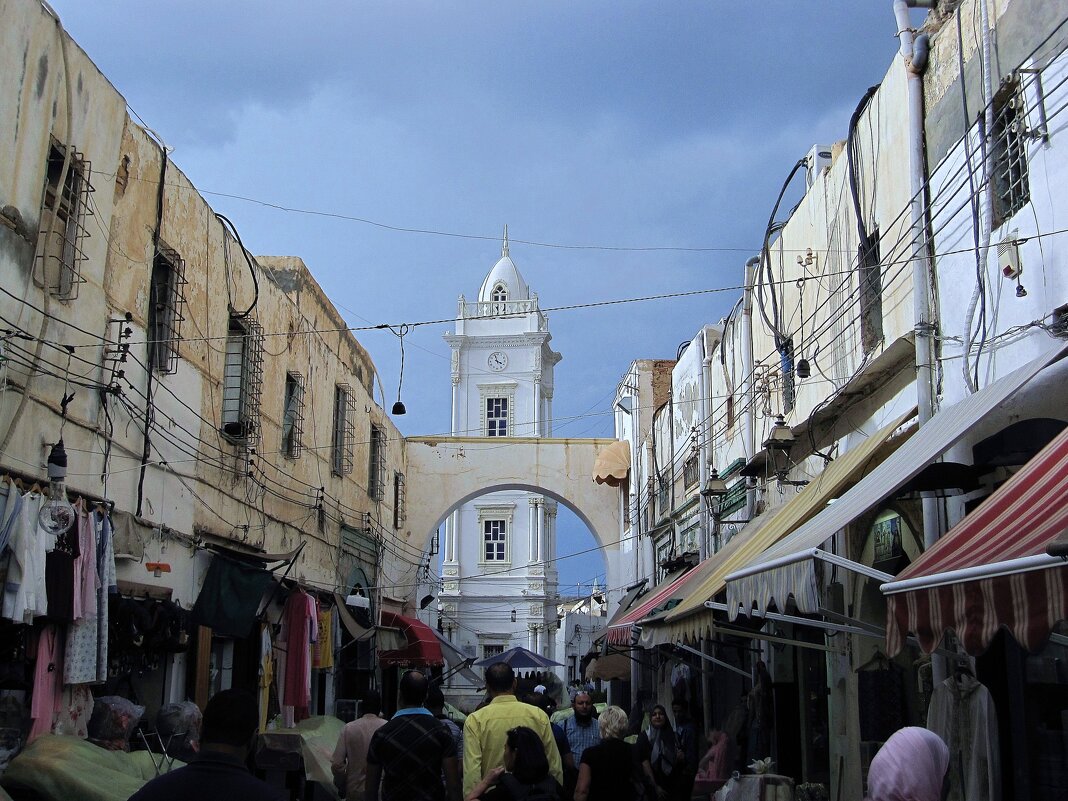 Кусочек города Триполи, столицы Ливии. - unix (Илья Утропов)