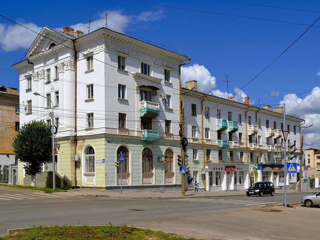 Чебоксары. Дом по ул. Дзержинского 14. - Пётр Чернега