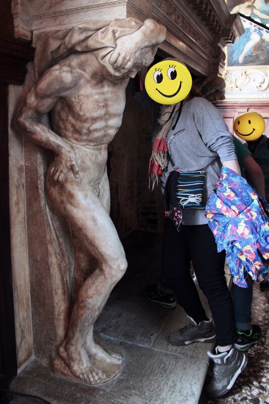 Однажды в музее) - Любовь 