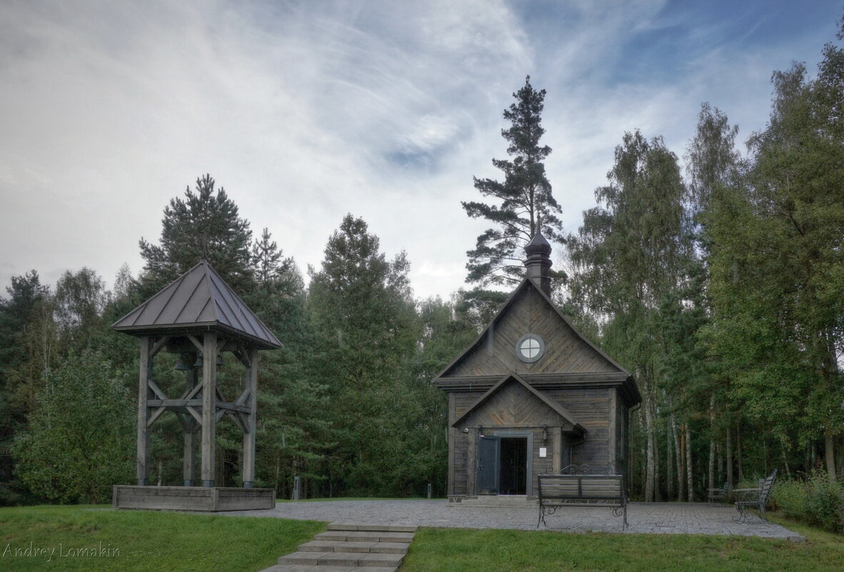 Храм в честь Рождества Пресвятой Богородицы в Хатыни - Andrey Lomakin