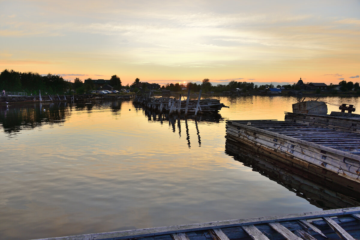 **** - Александр Хаецкий