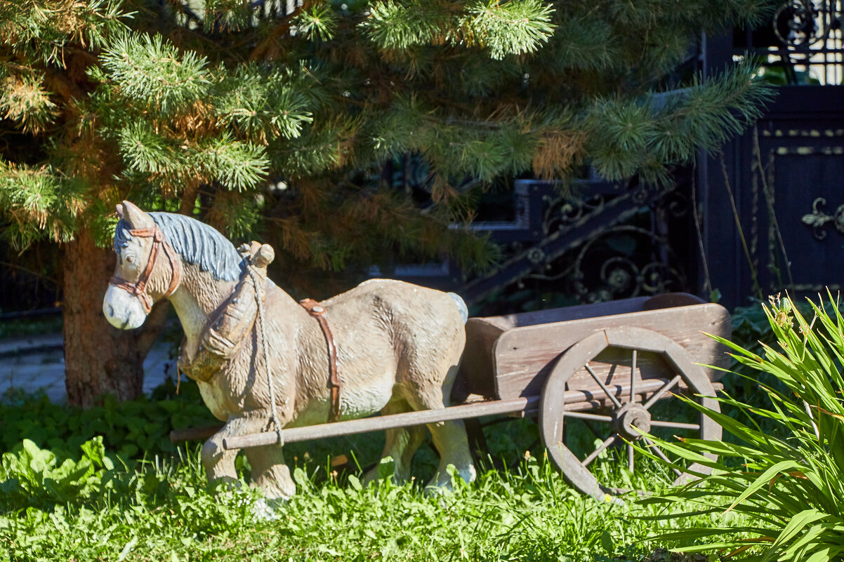 Скульптура "Лошадь с телегой" - Алексей Р.