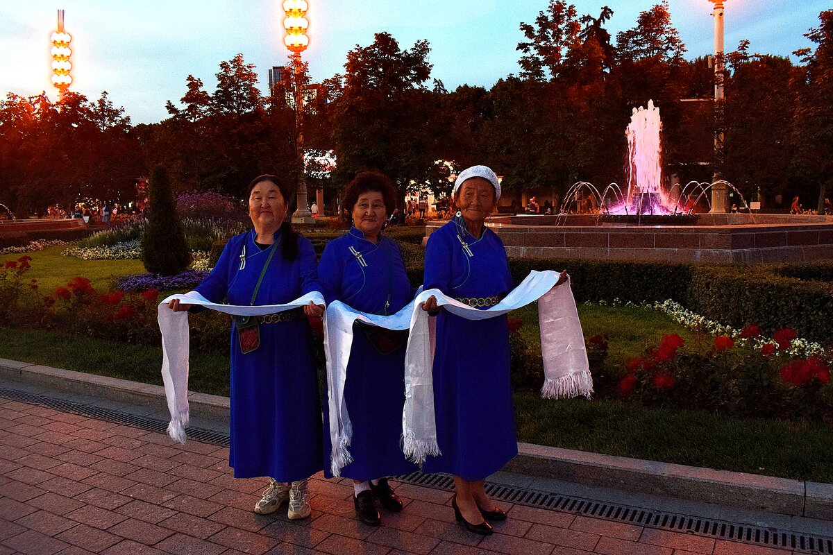 Гости столицы. - Татьяна Помогалова