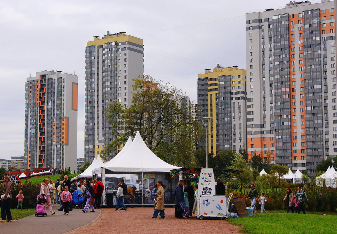 Парк ГЕРОЕВ - ПОЖАРНЫХ - Виктор Никитенко