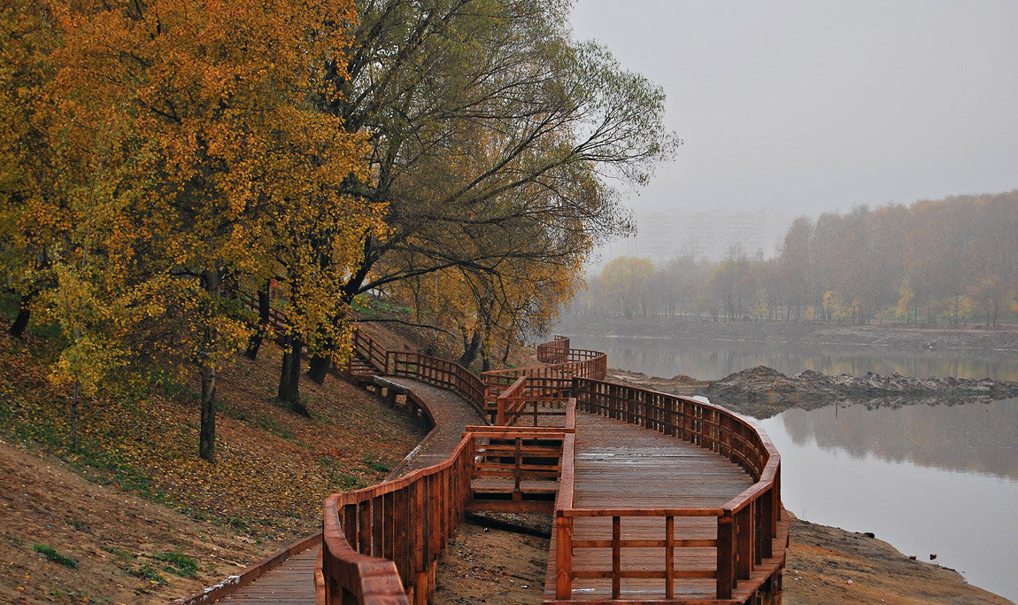 В осеннем парке - Ирина С