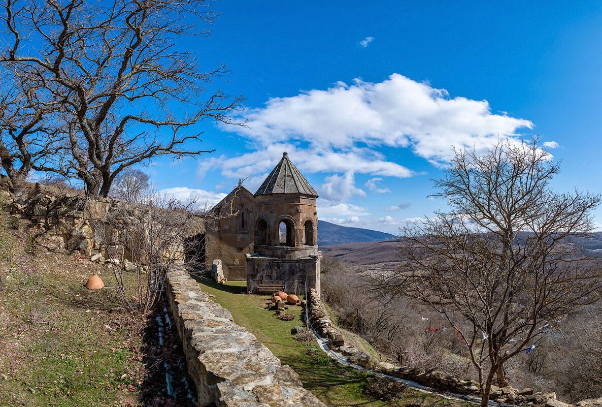 Тирский монастырь. - Дина Евсеева