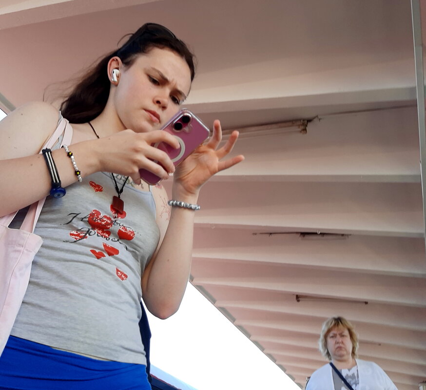 *** - Владимир Захаров