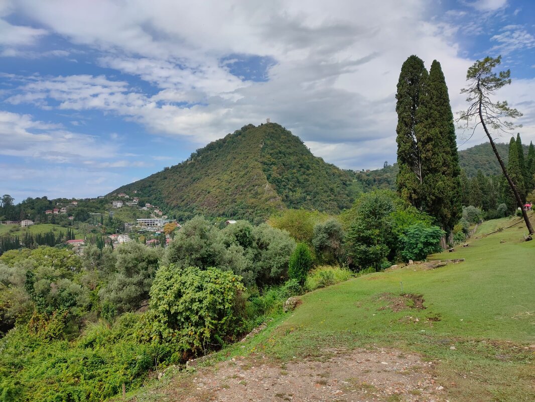 В Новом Афоне - Ирэн 