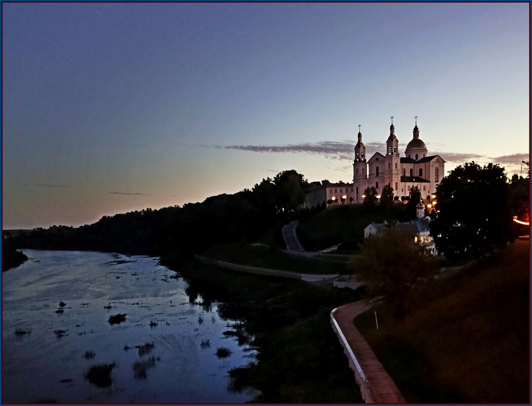 Проезжая рано утром.... - Vladimir Semenchukov