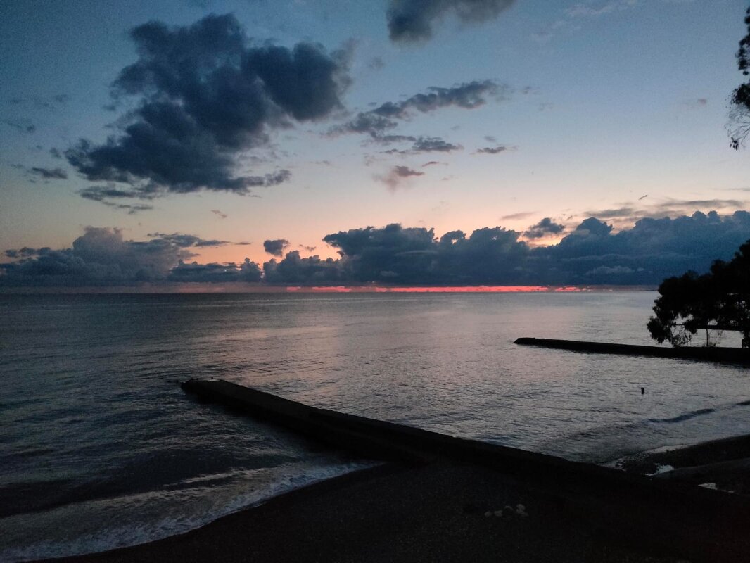 Вечер в Новом Афоне - Ирэн 