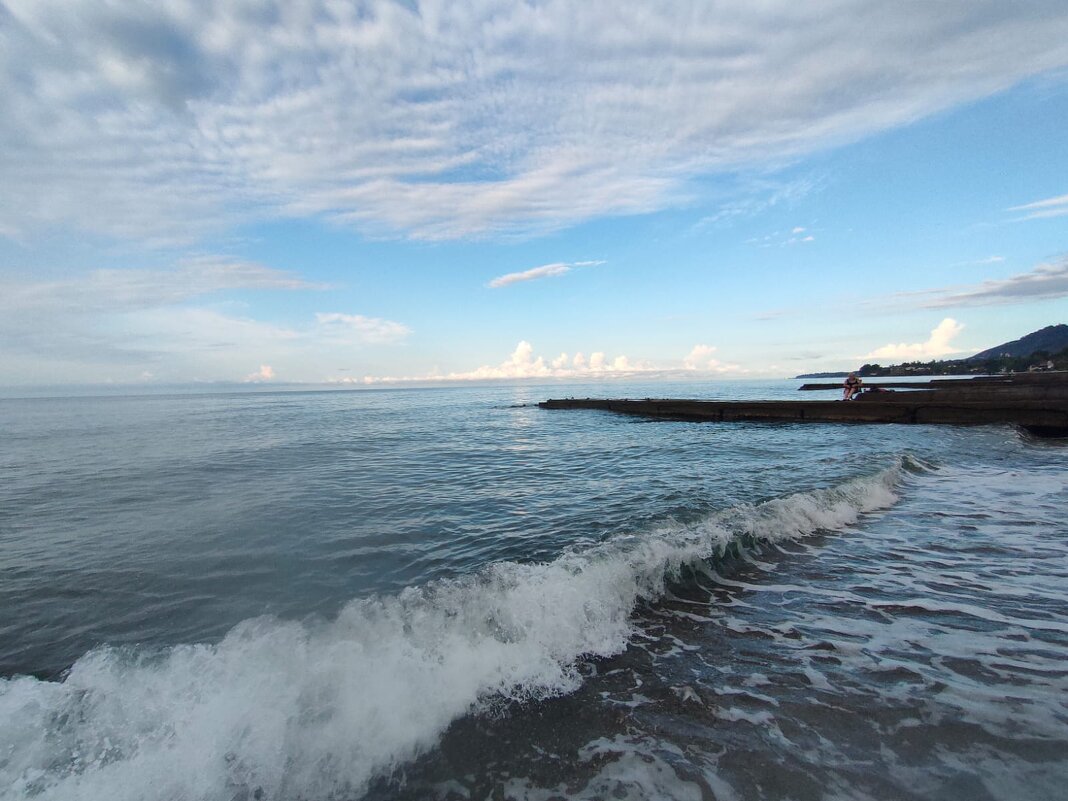 Море в Новом Афоне - Ирэн 