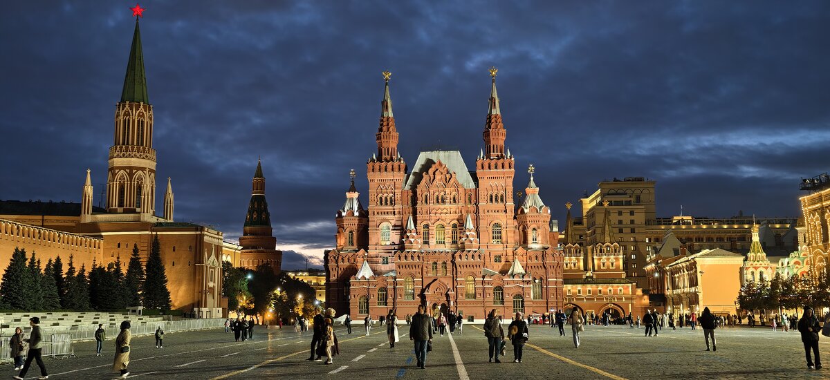 Вечерняя Москва - <<< Наташа >>>