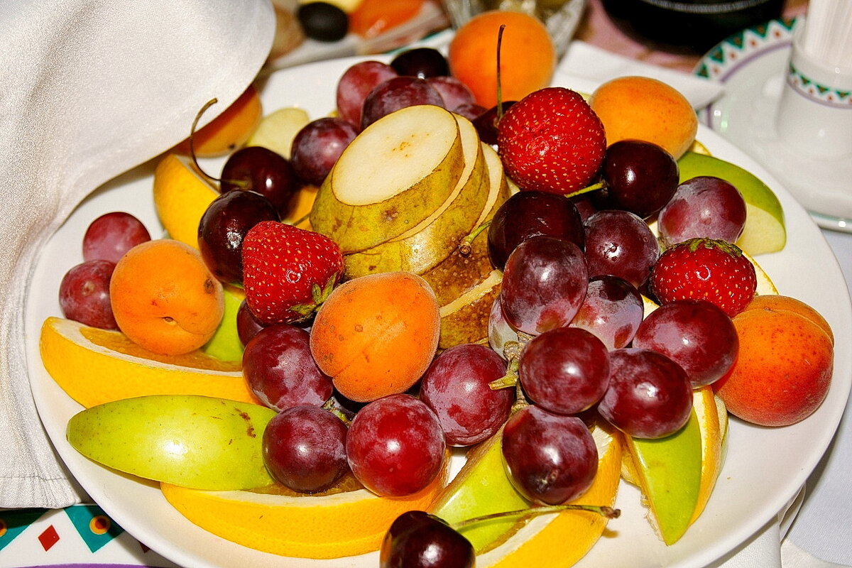 Банкет. Натюрморт из жизни... - Игорь Тельцов