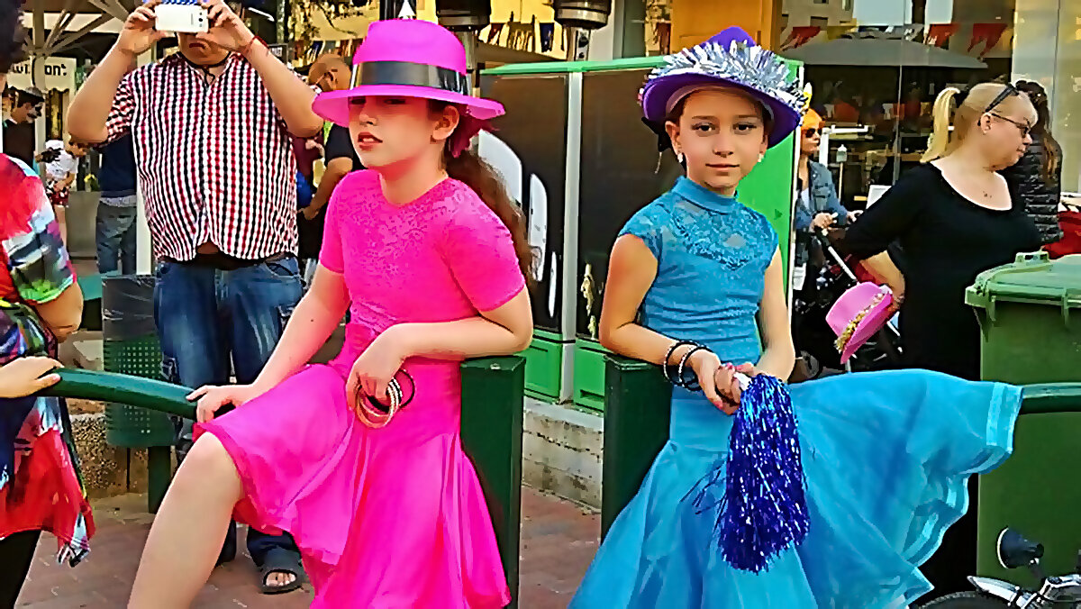 БАРЫШНИ - Анатолий Малобродский