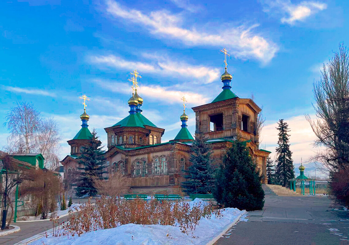 Свято-Тротцкая церковь в г.Каракол. Кыргызстан. - Ирина С