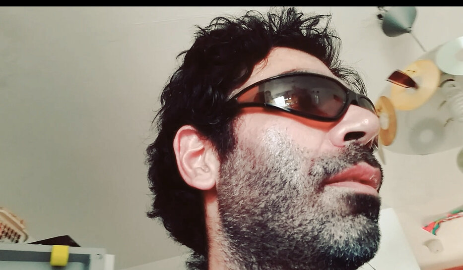 113 (181) - CLOSE WAYS ALL