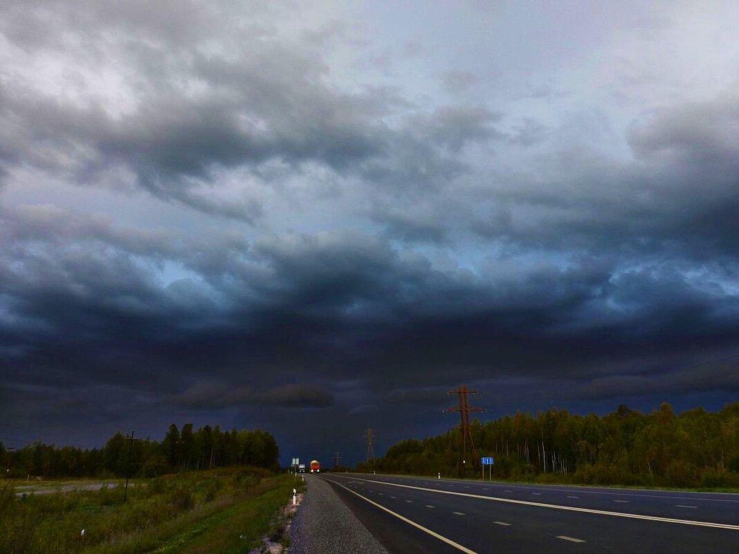 Осень...Грозовой вечер на Оленьем острове! - Владимир 
