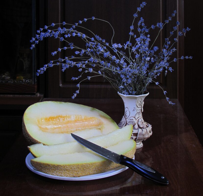 Натюрморт с дыней - Роман Савоцкий