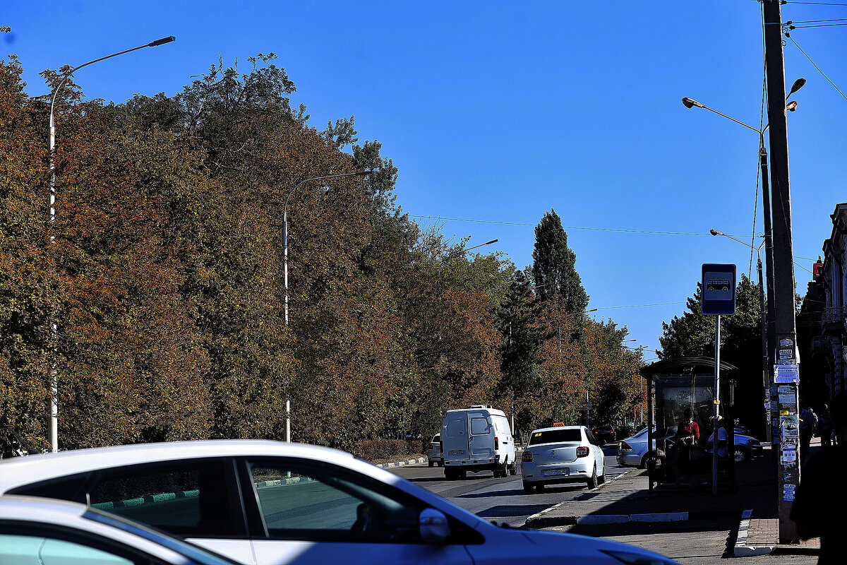Городской пейзаж - Юрий Гайворонскiий