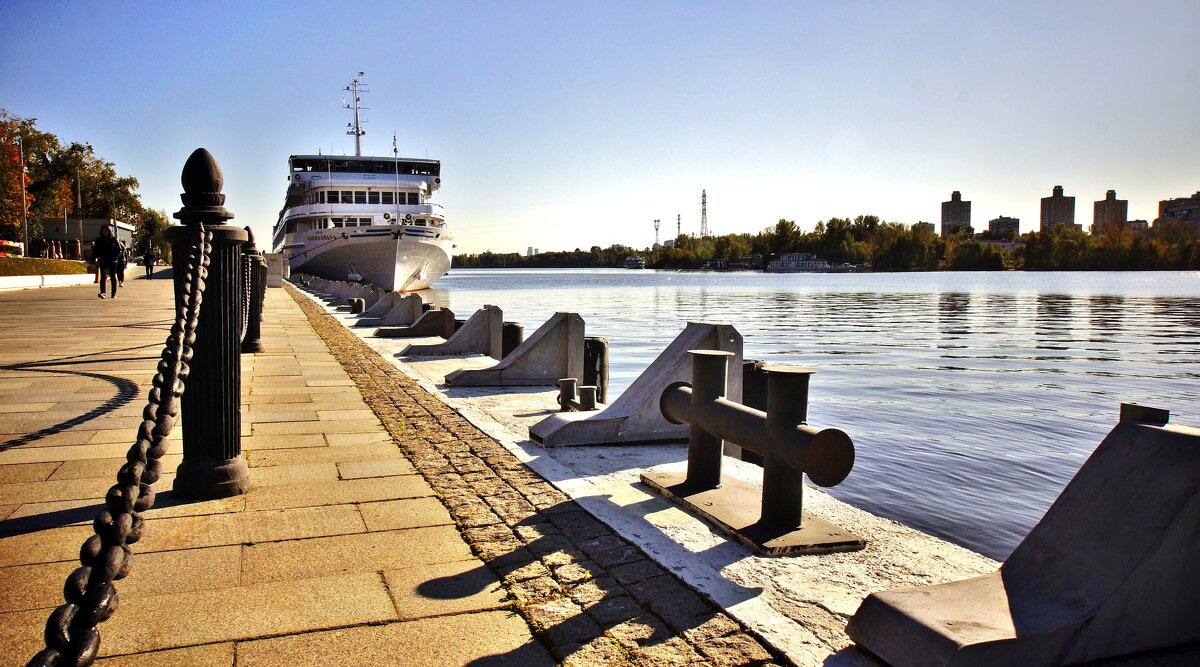 ПРИЧАЛ - АЛЕКСАНДР 