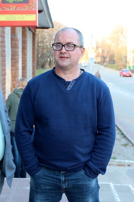 AV - Андрей Л. В.