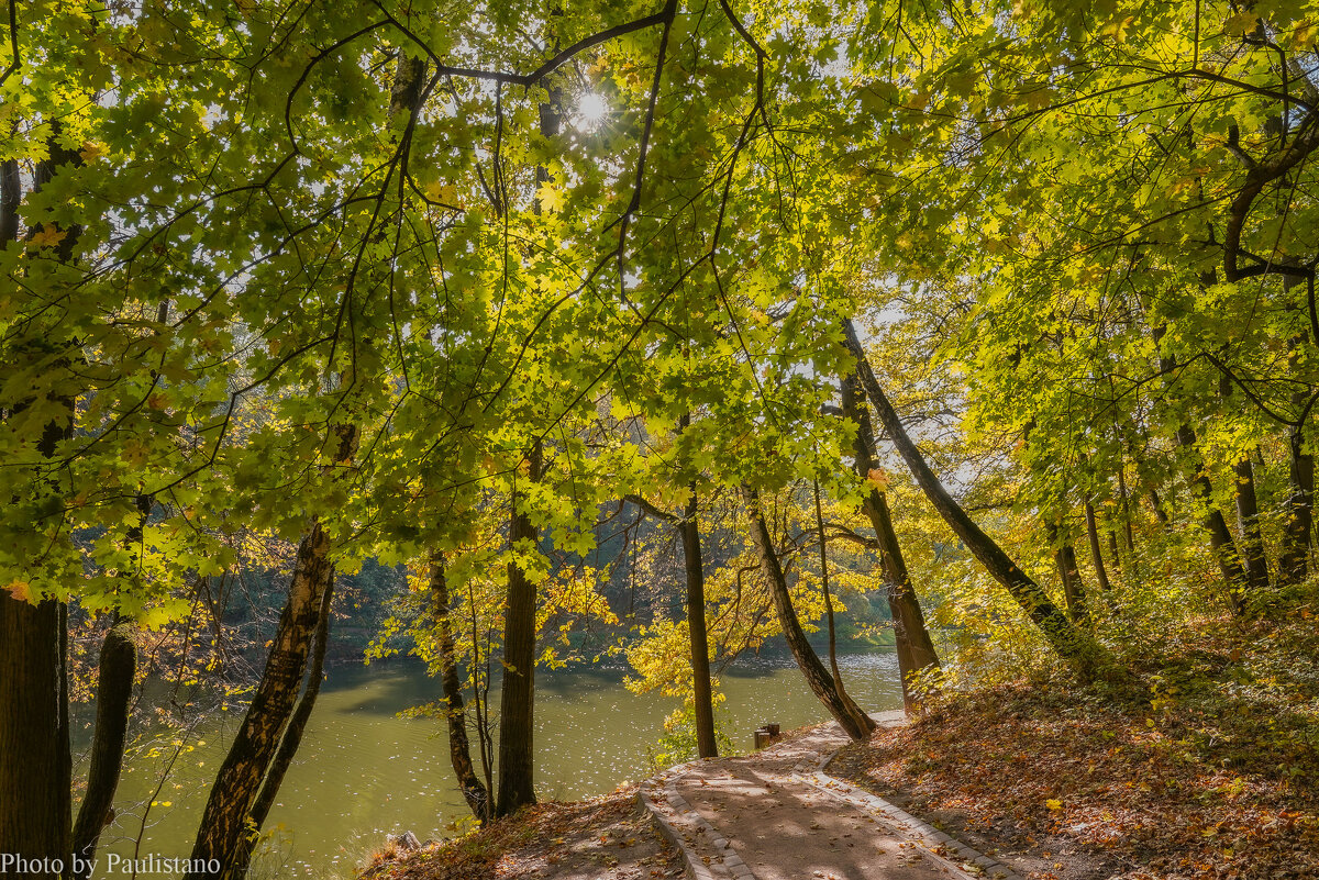 Октябрь в Царицыно... - Владимир Жданов