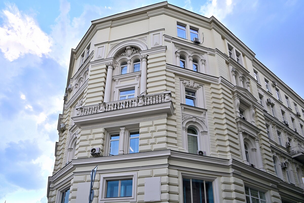 "А я иду, шагаю по Москве..." - Владимир Мигонькин "А я иду, шагаю по Москве..." - Владимир Мигонькин