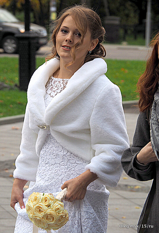 прохожая - Олег Лукьянов