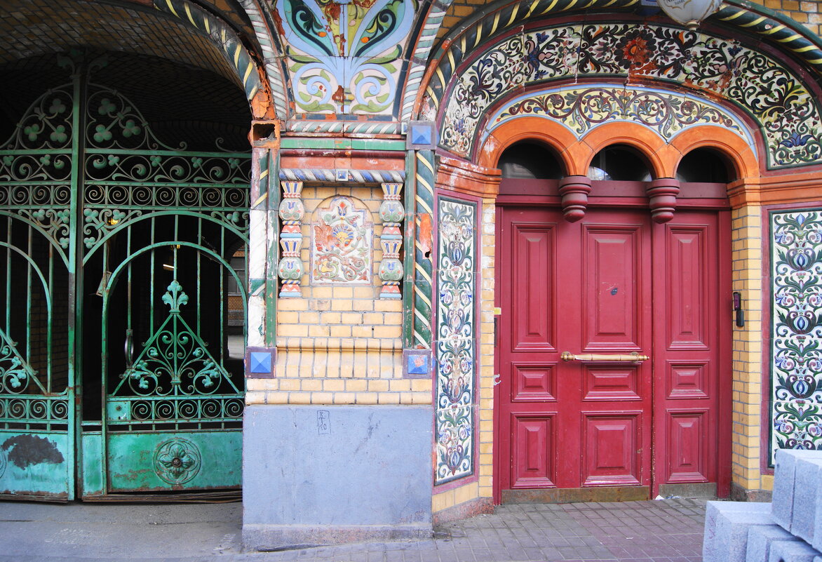 /// - Виктор Никитенко