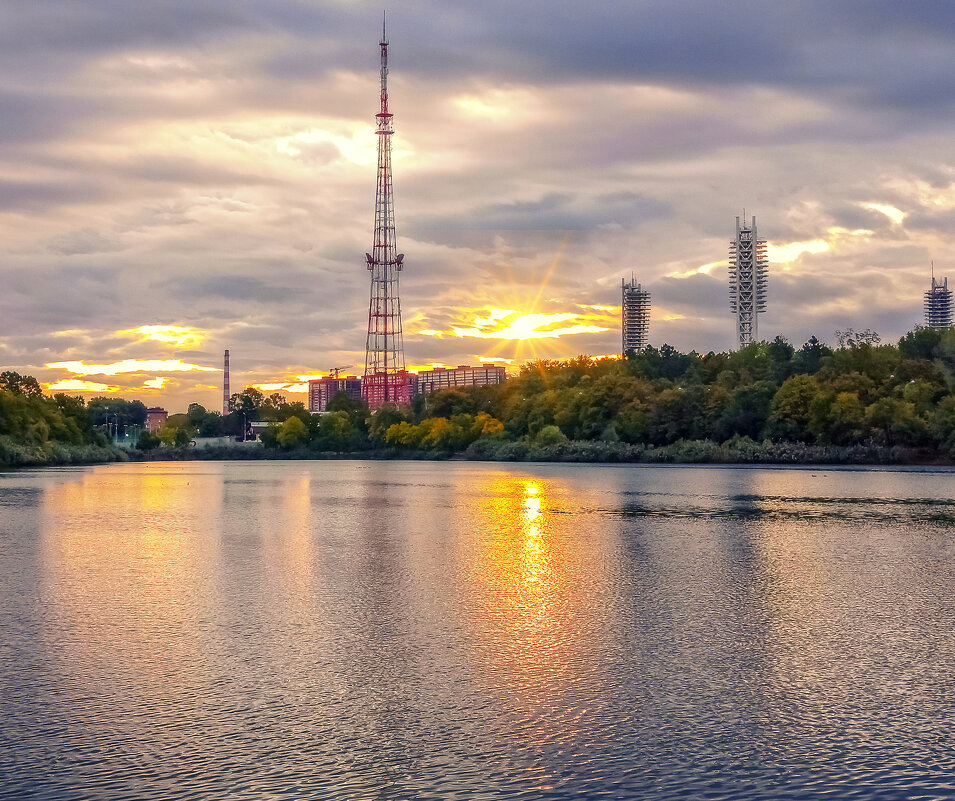 Восход в Краснодаре - Игорь Протасов