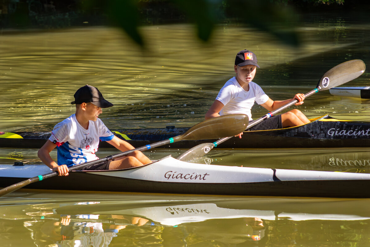 Гребцы - Игорь Протасов