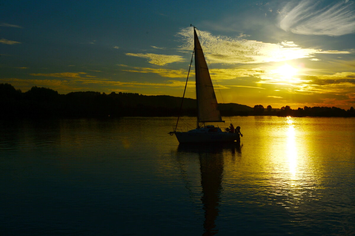 Час вечера. - Михаил Колосов Час вечера. - Михаил Колосов