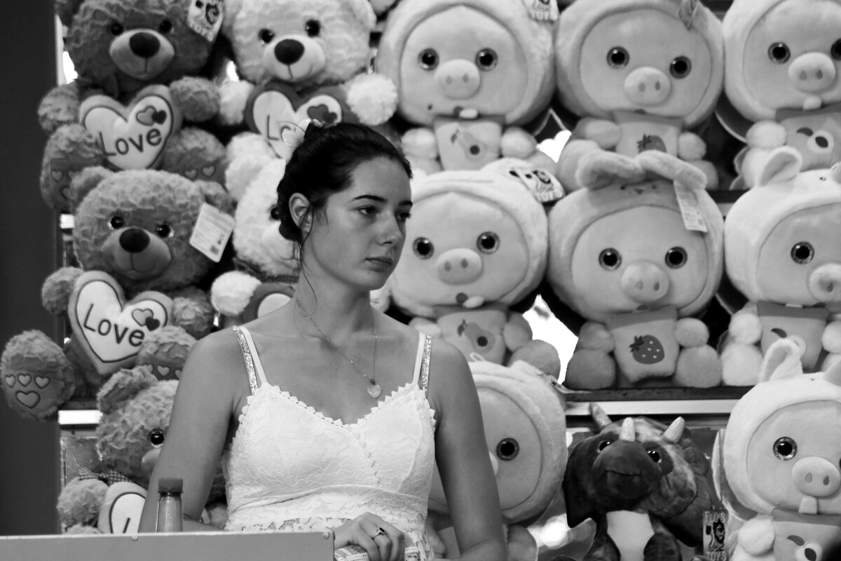 Когда всем грустно - Юрий. Шмаков