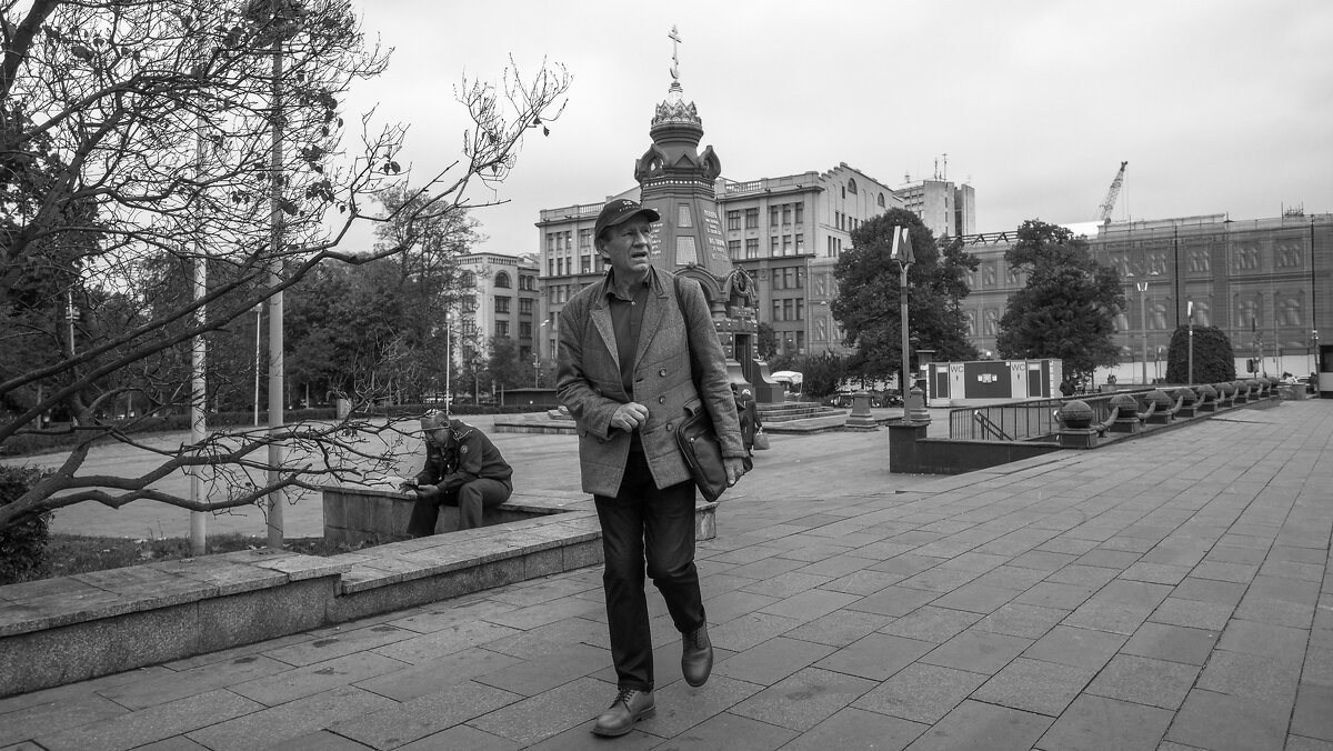 ***** - юрий поляков