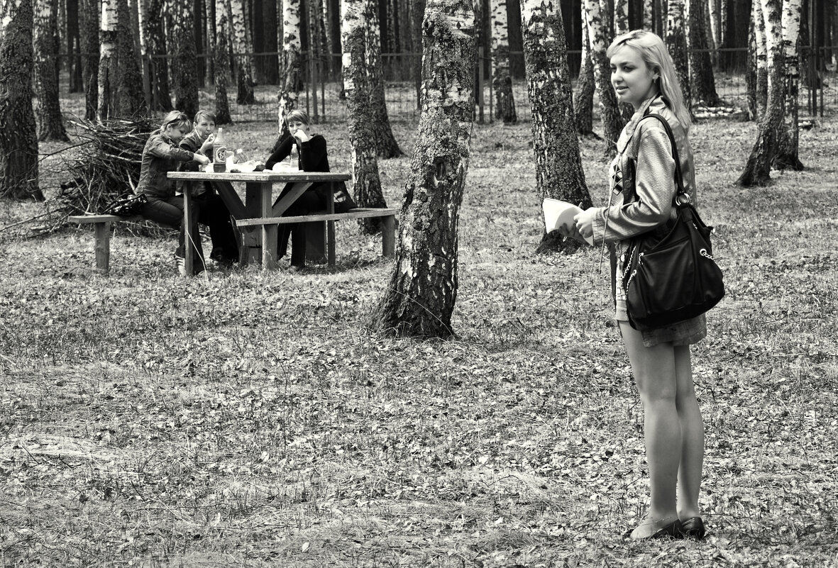 К столу не зовут... - СЮ 