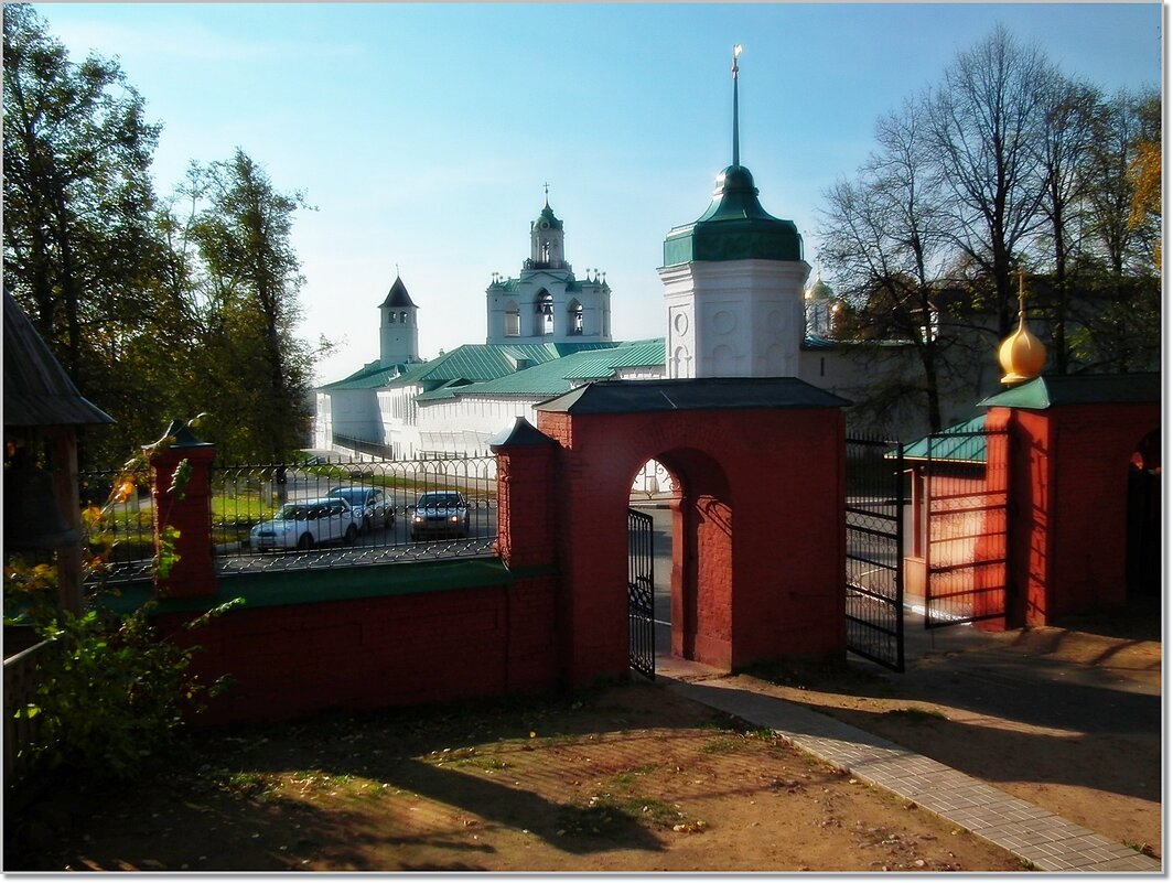 Бабье лето в Ярославле - Юрий Велицкий