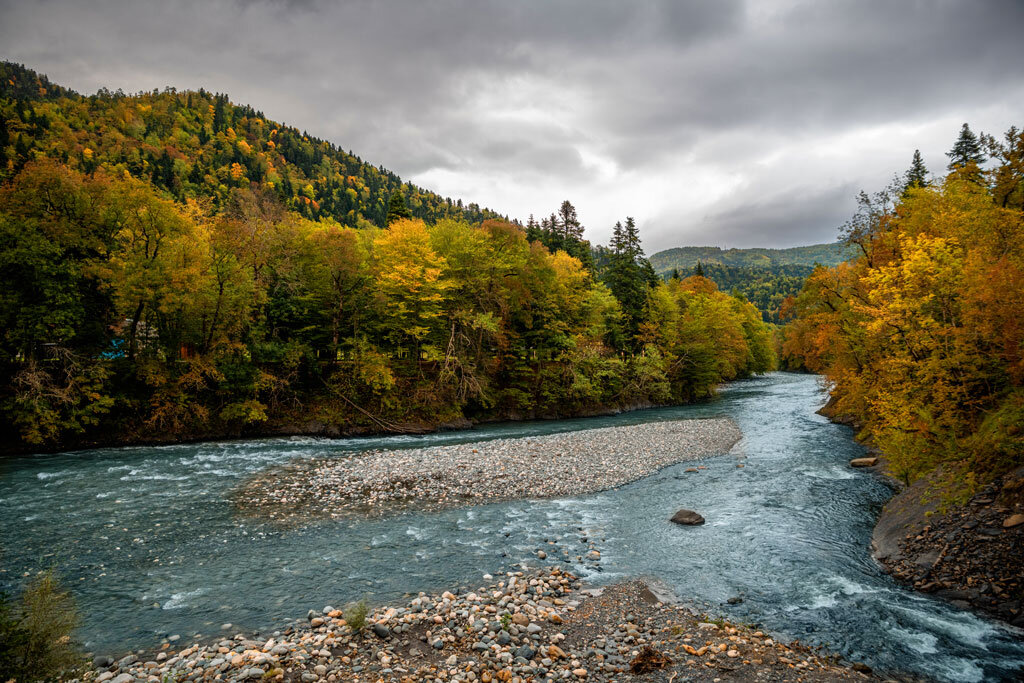 Сдияние рек Белая и Молчепа . Кавказский заповедник кордон "Гузерипль", Адыгея - Дина Евсеева