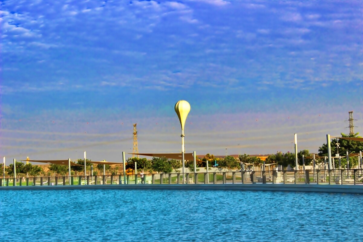 ВОДНЫЙ   ПАРК    В   ПУСТЫНЕ (3) - Анатолий Малобродский