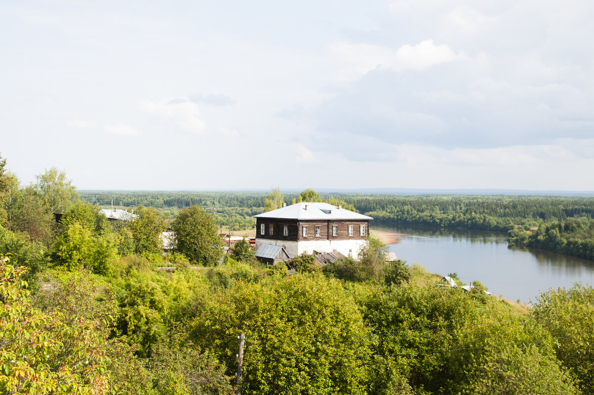 Вид с Троицкого холма на реку Колву - Gen 