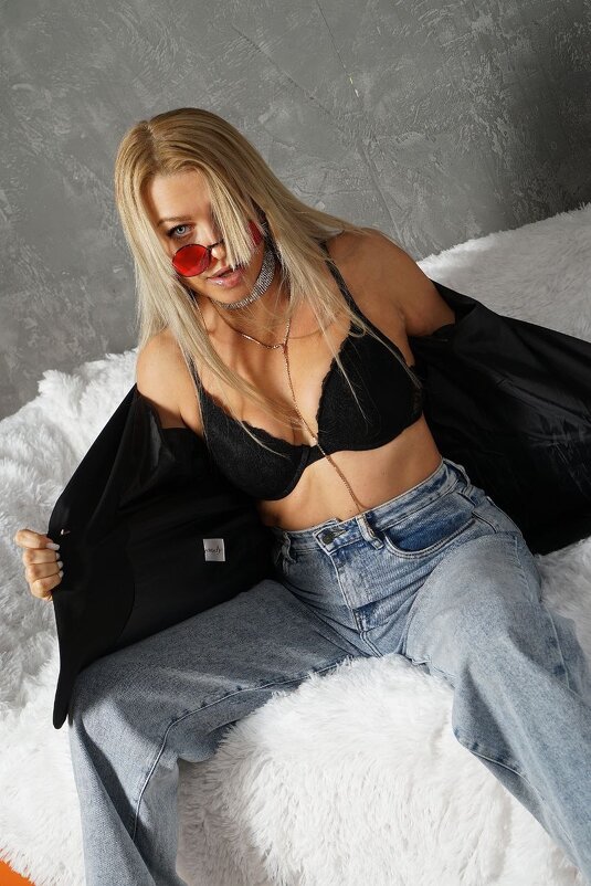 Певица Ксения Чередникова - Михаил Трофимов