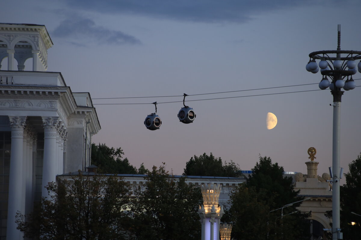 Канатная дорога "Воздушный трамвай" на ВДНХ - Roman stories -