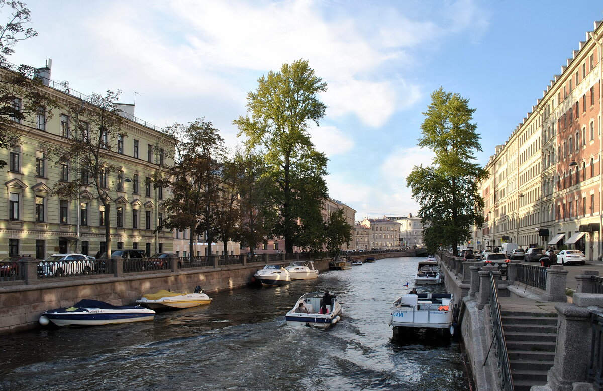Про август - AleksSPb Лесниченко