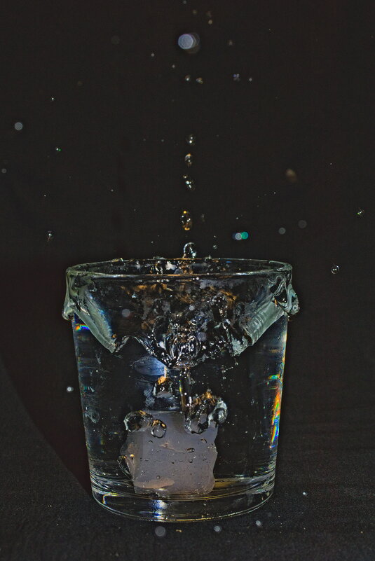 Стакан воды! - Giant Tao /