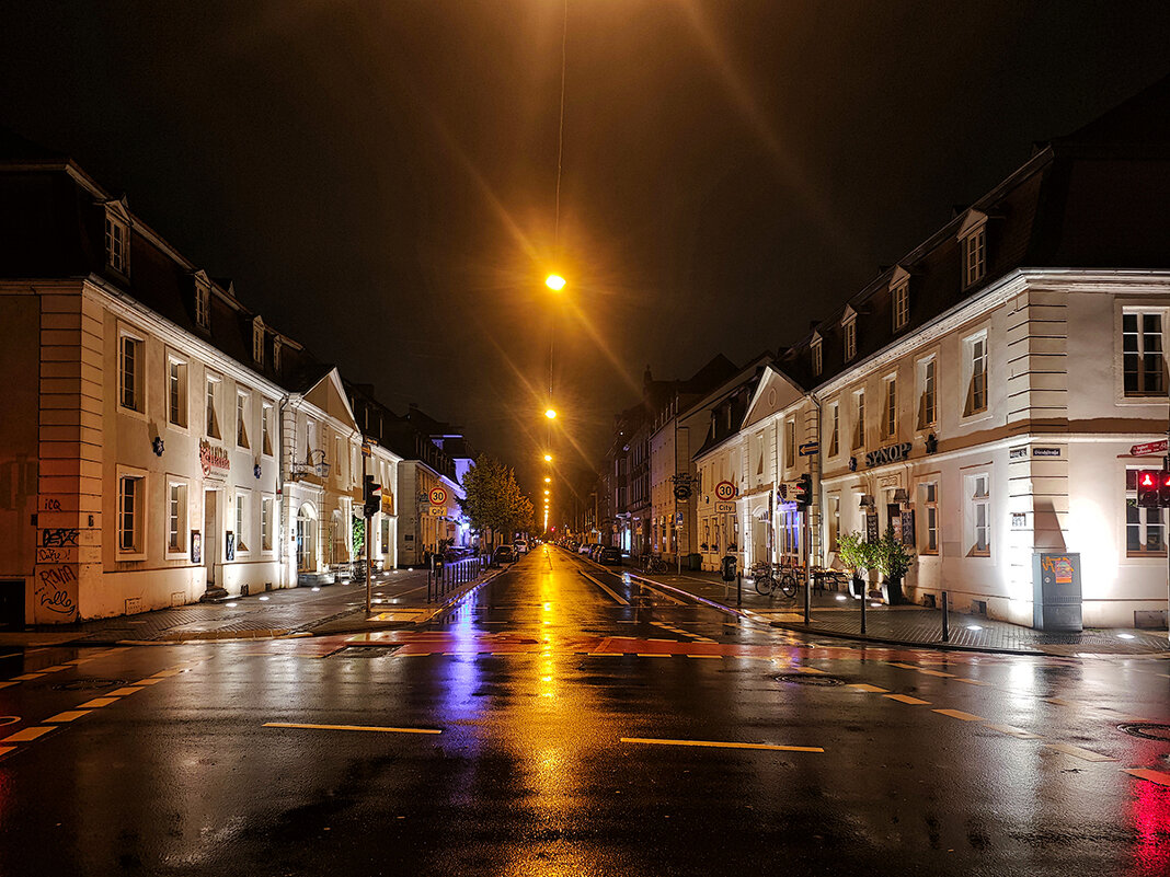 Прогулка по ночному городу... - igor G.