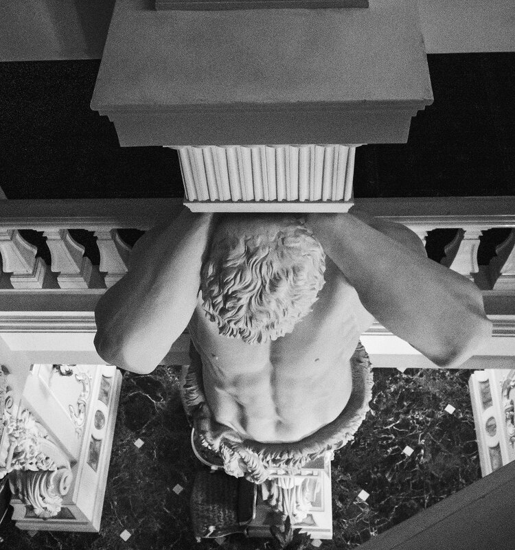 *** - Александр Русинов