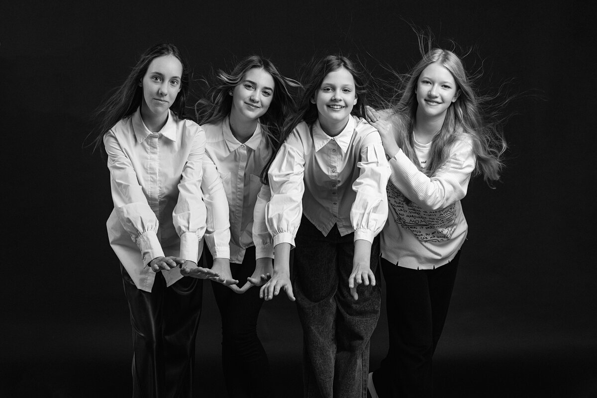 *** - Николай Чекалин